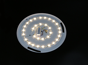 高邊（biān）燈罩