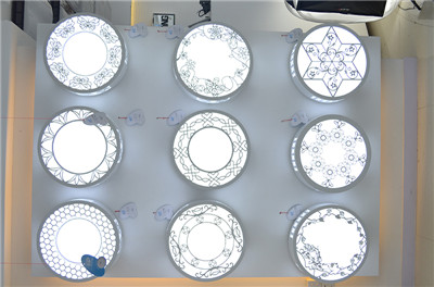 亞克力（lì）吸頂燈罩