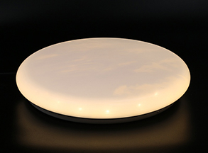 藍天白雲（yún）吸（xī）頂（dǐng）燈罩